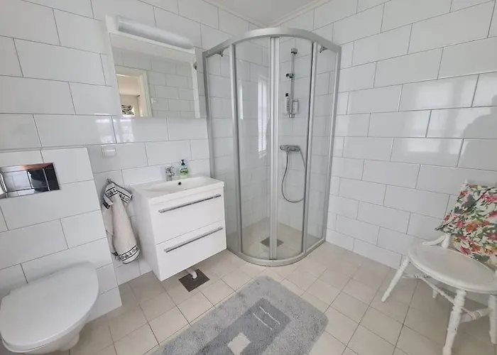 Stort Med Egen Ferienhaus